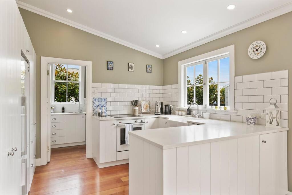Historic Charm In Greytown - Cosy Kowhai Cottage Zewnętrze zdjęcie
