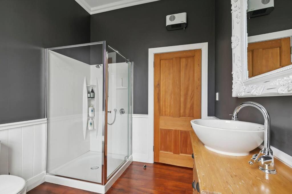 Historic Charm In Greytown - Cosy Kowhai Cottage Zewnętrze zdjęcie